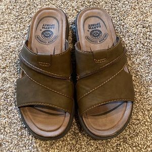 Mens size 10 sandals